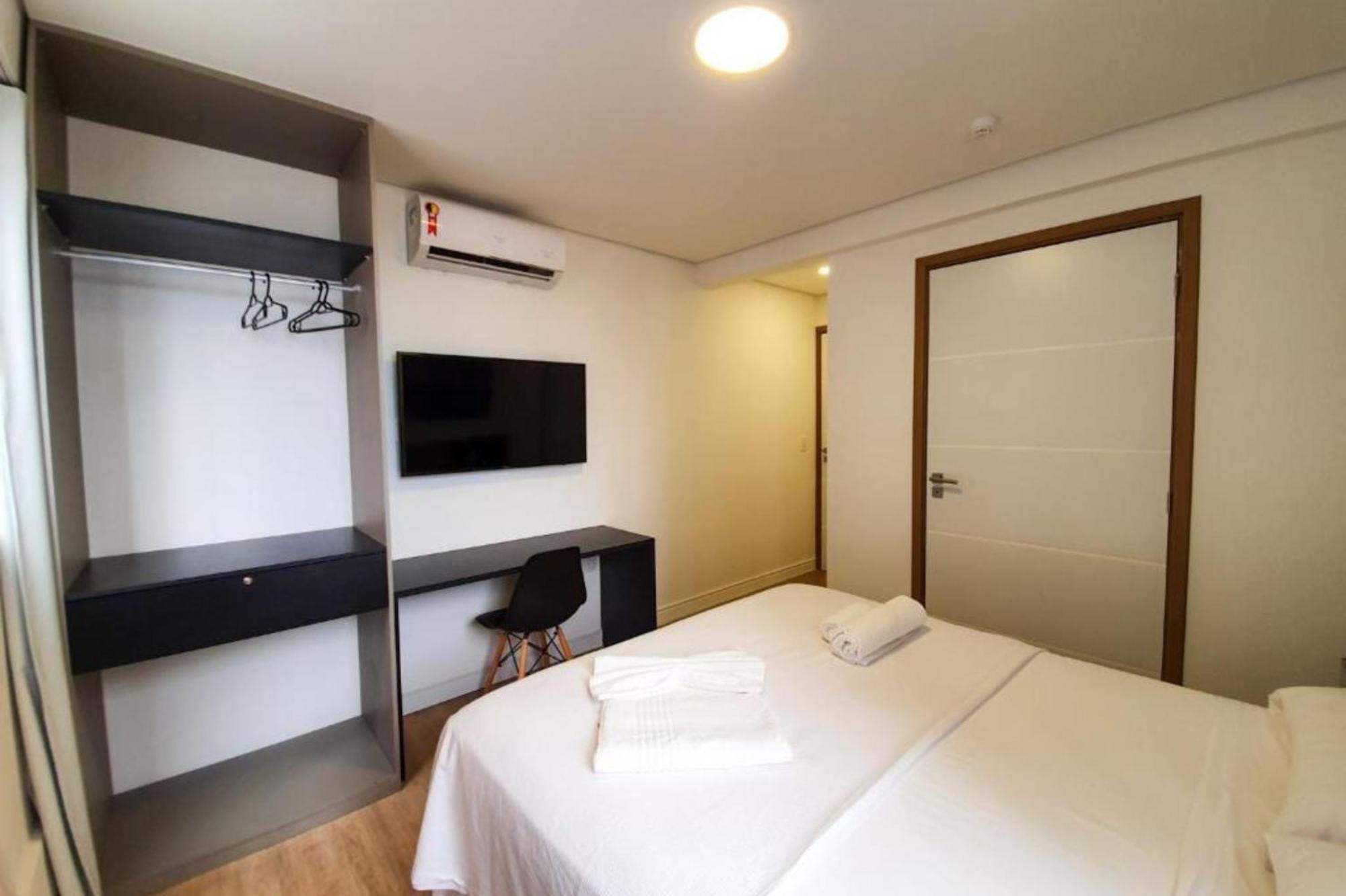 Hotel Easy